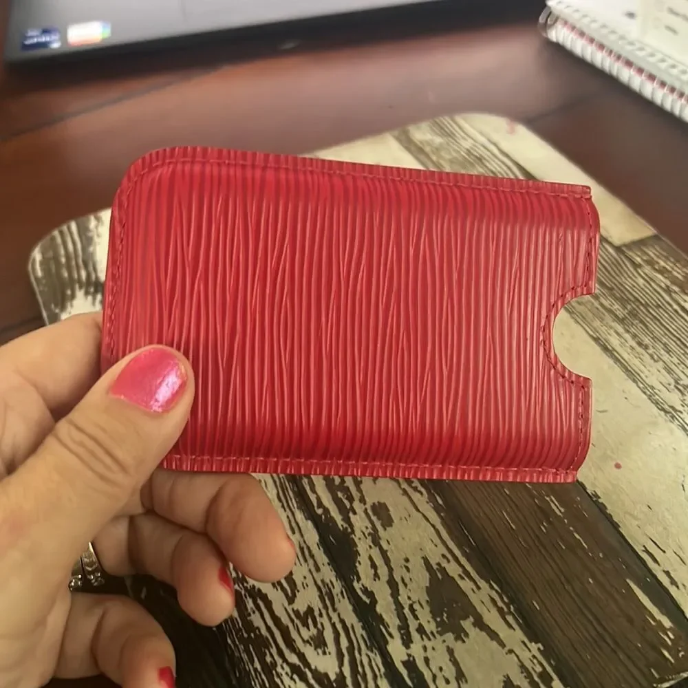 VTG Authentic *LOUIS VUITTON* Red Epi Leather Card Phone Case